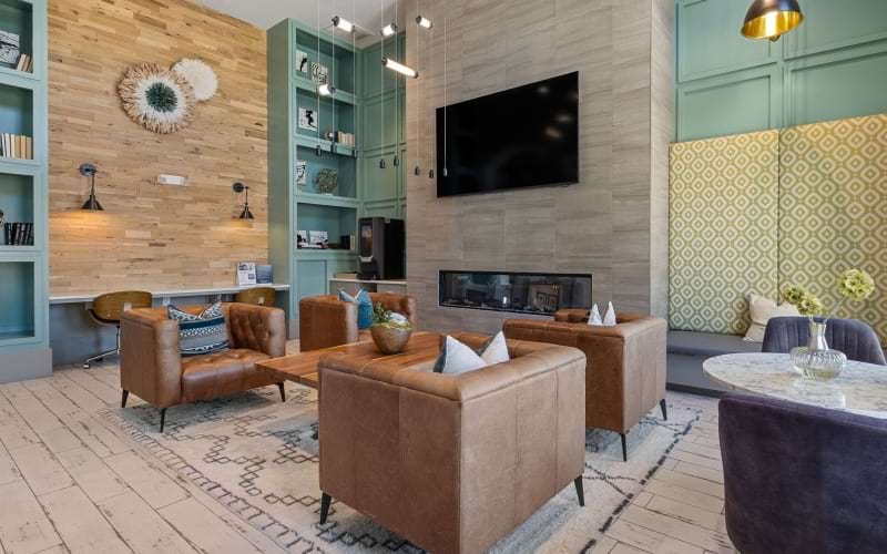 Leasing Office